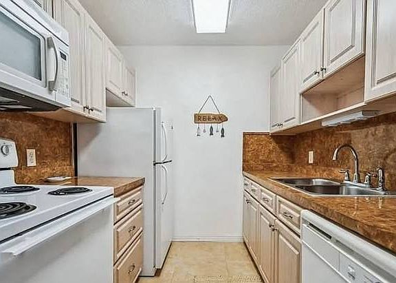 5th image of 8425 112th St N #203
