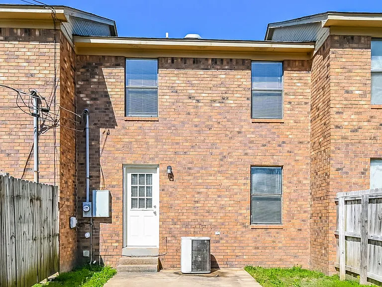 7764 Biloxi Cv — Photo 20
