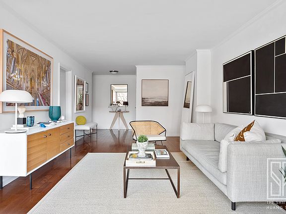 3rd image of 400 Central Park W APT 5W