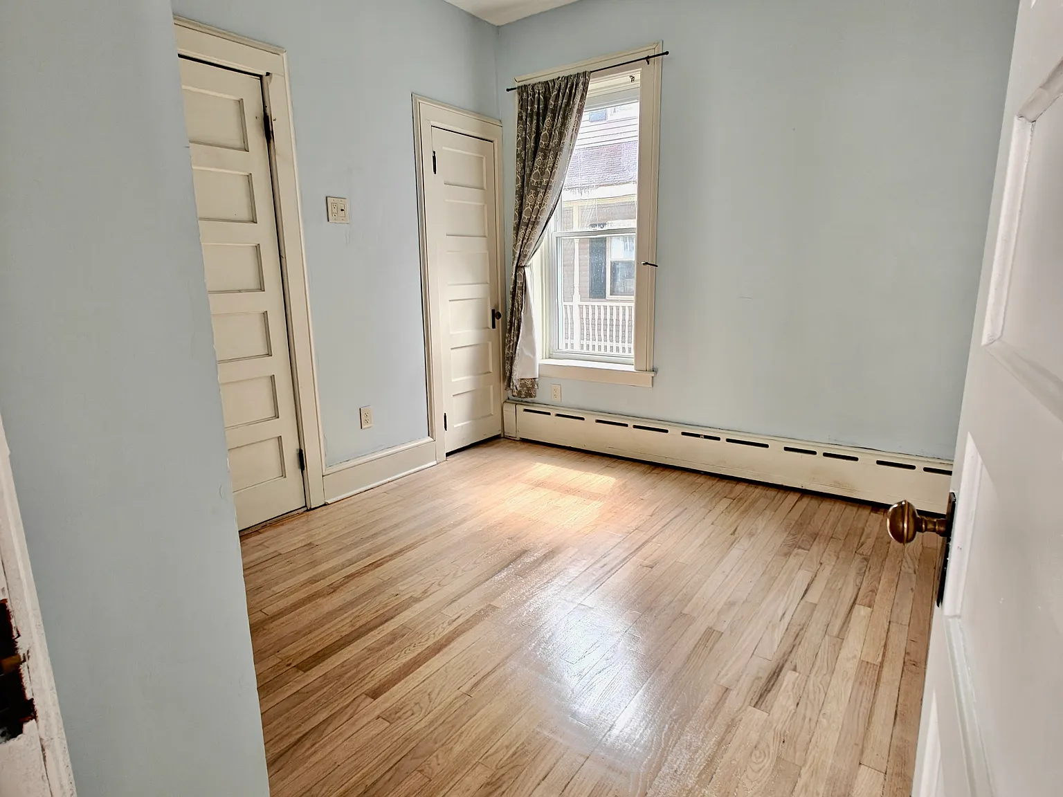 3 bed, 1580 sqft, $2,250 — Photo 4
