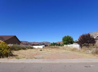 801 E Rocky Rd, Kanab, UT 84741