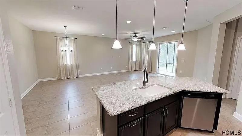 177 Pergola Place — Photo 3