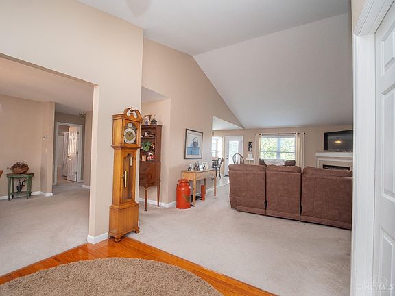 2nd image of 4938 Isaac Ln