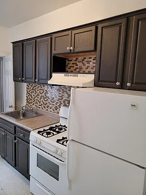 Rented by Old Brooklyn Real Estate Inc | media 17