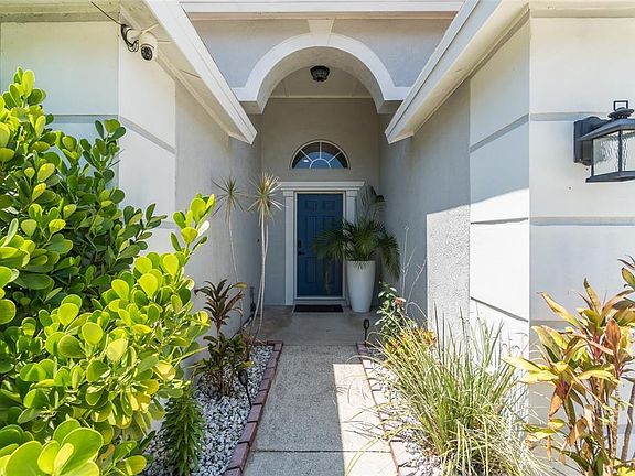 2nd image of 1707 Bondurant Way