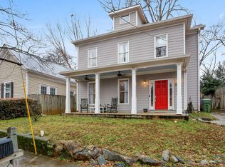 1095 Tilden St NW, Atlanta, GA 30318