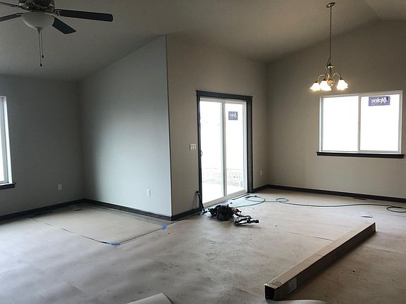 3rd image of 3375 N Kiernan Dr