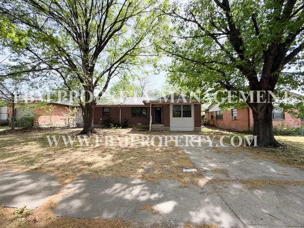 118 Brazos St, Garland, TX 75041