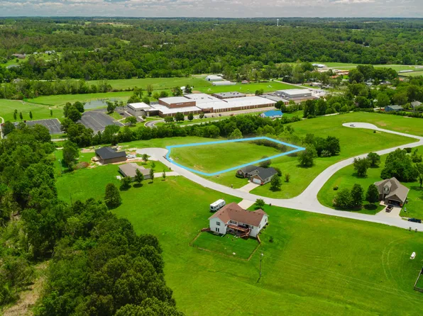 28 Melton Way, Cassville, MO 65625