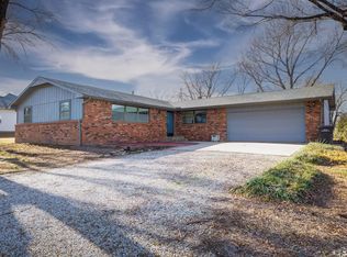 803 S Forewood Dr, Arkansas City, KS 67005