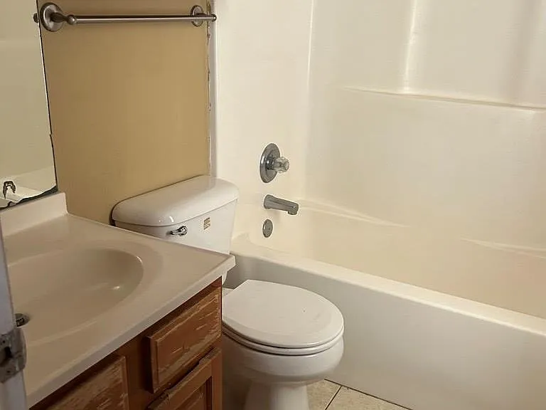 410 Elm St #6B — Photo 9
