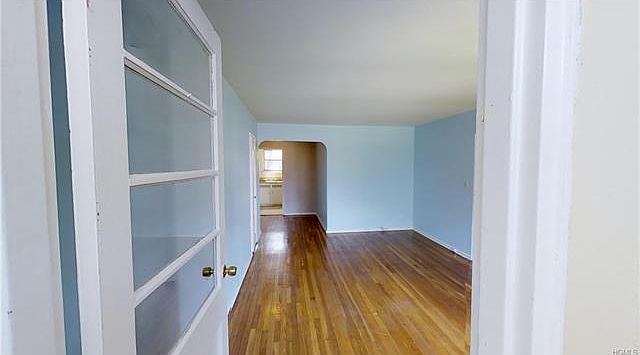 1st image of 92 Spruce St APT 1B
