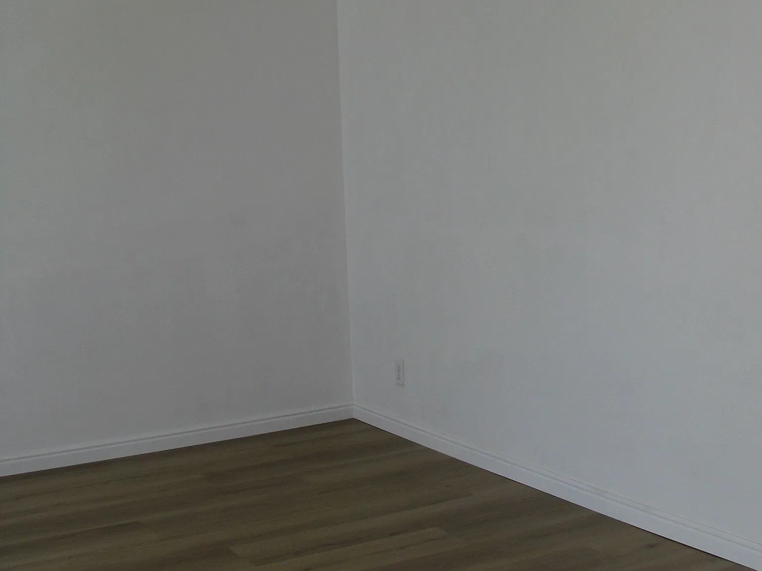 5 bed, 2.5 bath, 1928 sqft, $2,500 — Photo 4