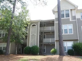 1000 Wood Creek Dr, Fayetteville, NC 28314