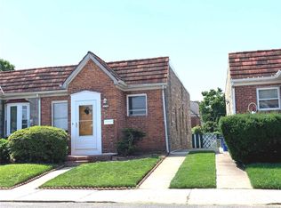 151-68 24th Ave, Whitestone, NY 11357