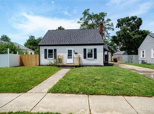228 Holmes Dr, Fairborn, OH 45324