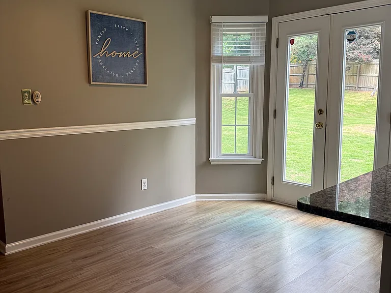 317 Welton Way — Photo 9