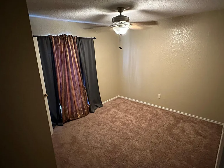 2207 Waterfall Dr — Photo 6