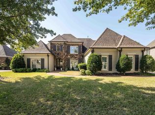 1721 Shoal Creek Ln, Collierville, TN 38017