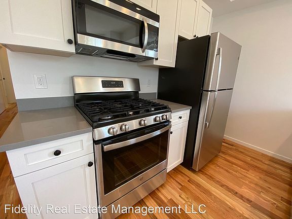 3rd image of 178 Washington St Floor 2