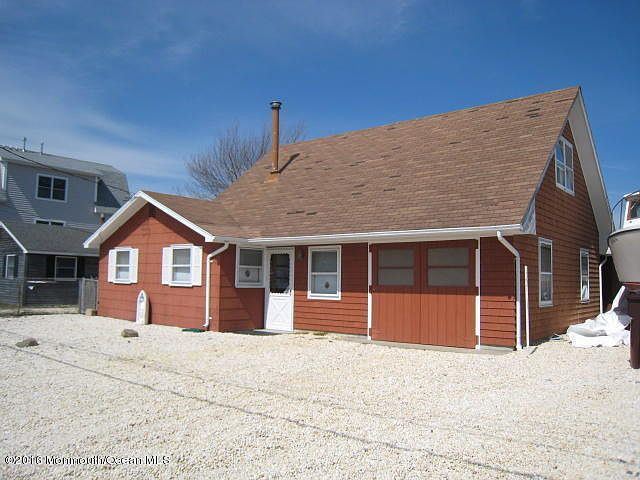 1st image of 219 Fernwood Dr