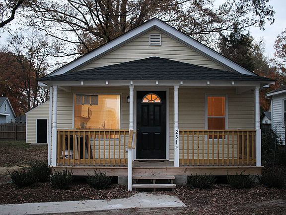 2nd image of 2514 Williams St
