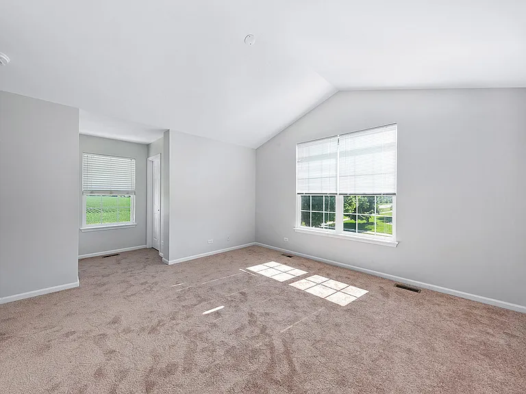 23844 McMullin Cir — Photo 11