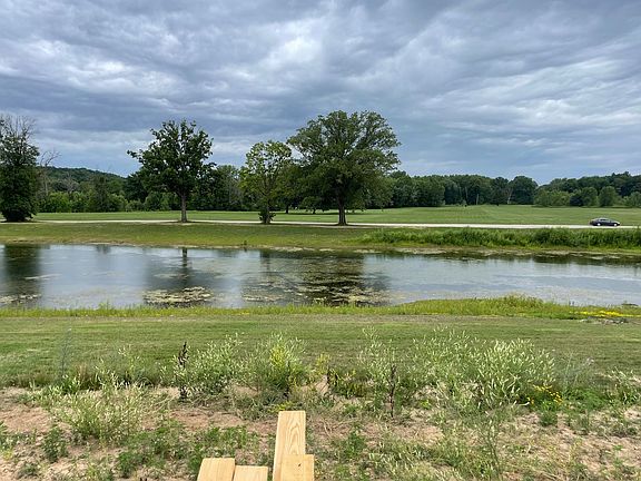 5th image of 5527 Isle River Dr NE