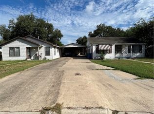 705 E Fannin St, Beeville, TX 78102