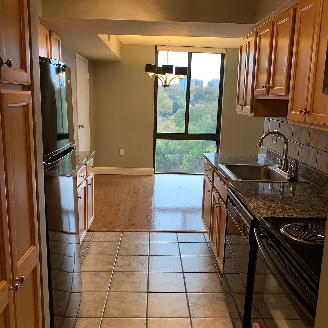 Century South — Photo 4
