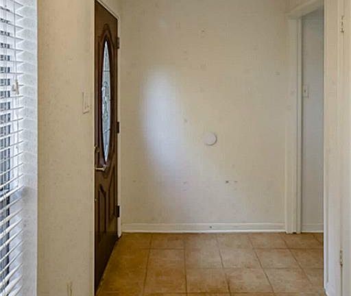 5th image of 84 Lakeview Vlg