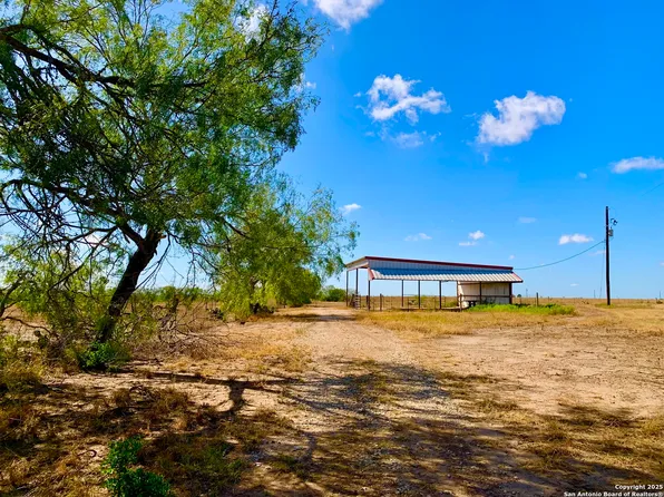 23.33 AC tbd Kotara Ln/CR 257, Floresville, TX 78114