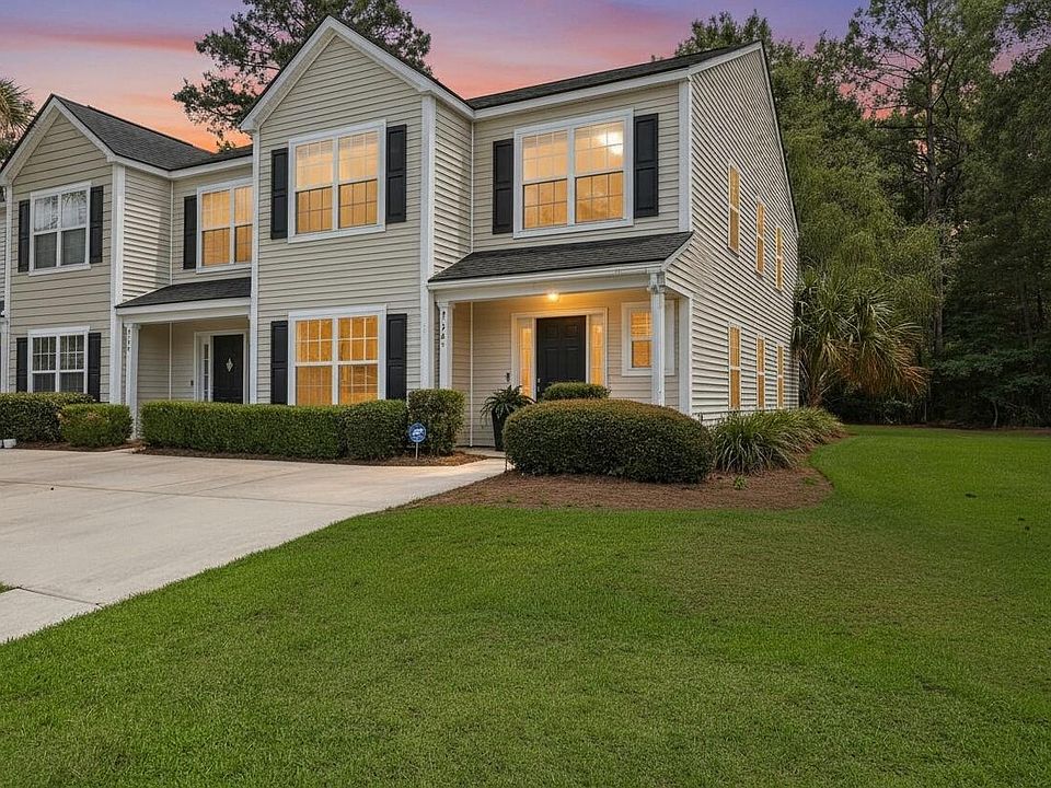 1st image of 9148 Maple Grove Dr