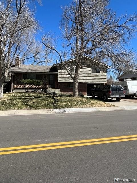 1st image of 163 E Panama Dr