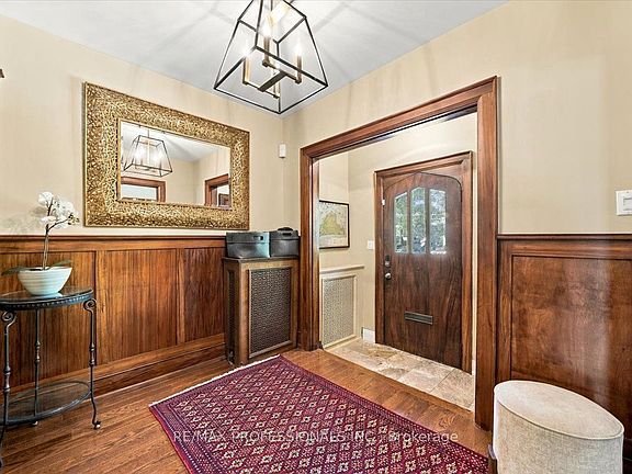 5th image of 17 King Georges Rd