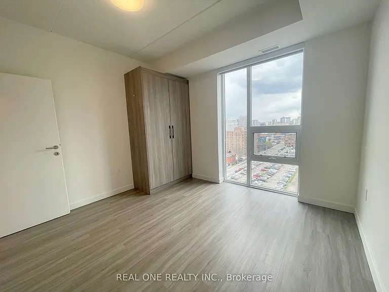 49 Walnut St S #1205 — Photo 21