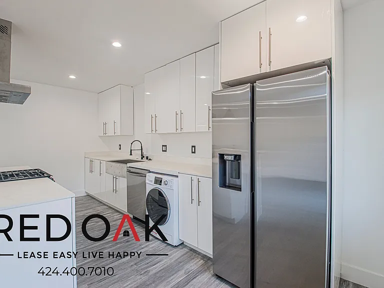 1350 N Fuller Ave #7 — Photo 9