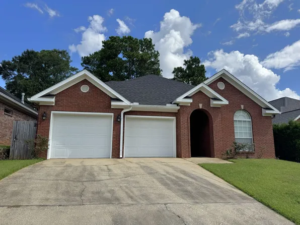 5544 Fairfield Pl, Mobile, AL 36609