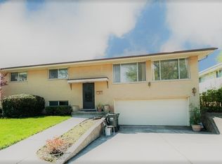 7745 Lake St, Morton Grove, IL 60053