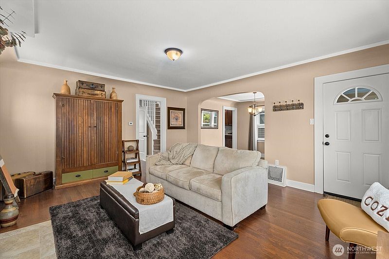 5th image of 236 S 55th Street