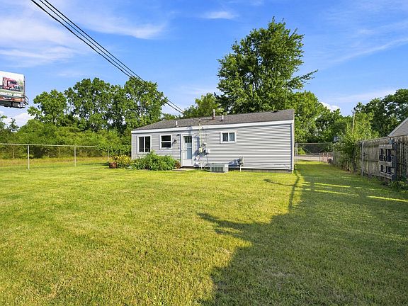 5th image of 1650 Tyler Rd
