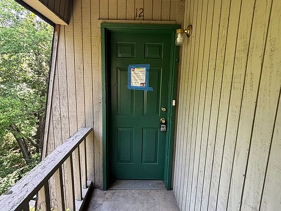 3rd image of 1390 W Wedington Dr #1-14