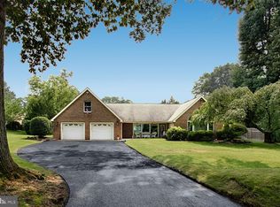 1006 Cherry Ln, Cinnaminson, NJ 08077