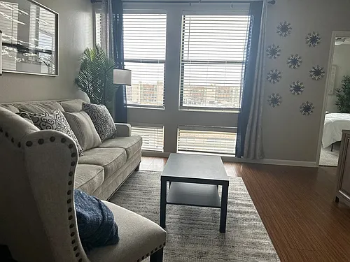 4512-4518 Montrose Blvd #ID1539477P Photo 1