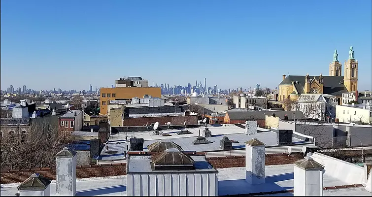 Rented by MySpaceNYC | media 11