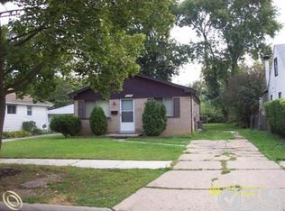 25784 Firwood Ave, Warren, MI 48089