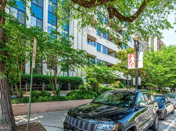 1312 Massachusetts Ave NW APT 309, Washington, DC 20005