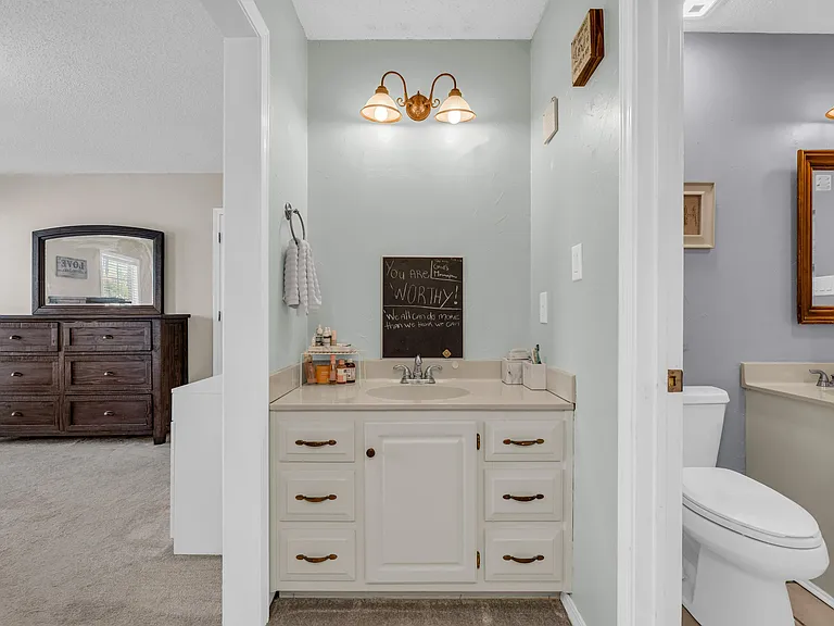 313 Hillfield Cv — Photo 18