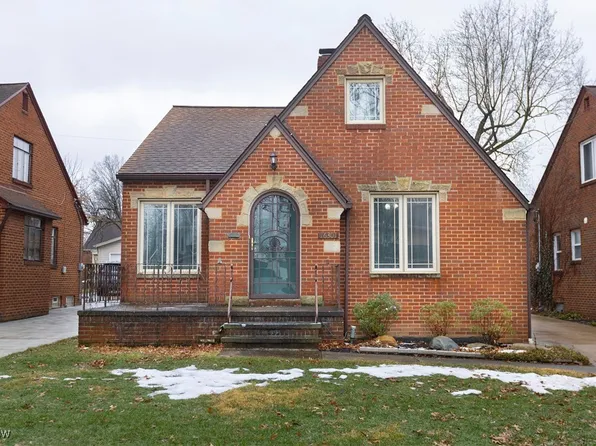 16301 Ernadale Ave, Cleveland, OH 44111