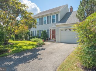 22 Burnt Woods Ct, Germantown, MD 20874